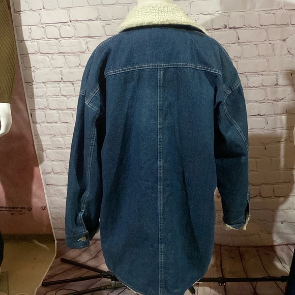 Faux shearlings denim jacket - Picture 3 of 6